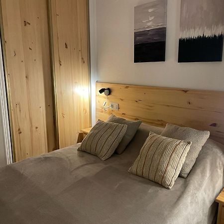 Linmarko Apartamento En Centro De ตอร์เรเวียคา ภายนอก รูปภาพ