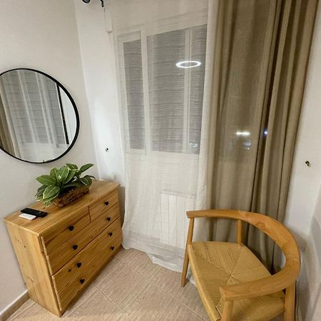Linmarko Apartamento En Centro De ตอร์เรเวียคา ภายนอก รูปภาพ